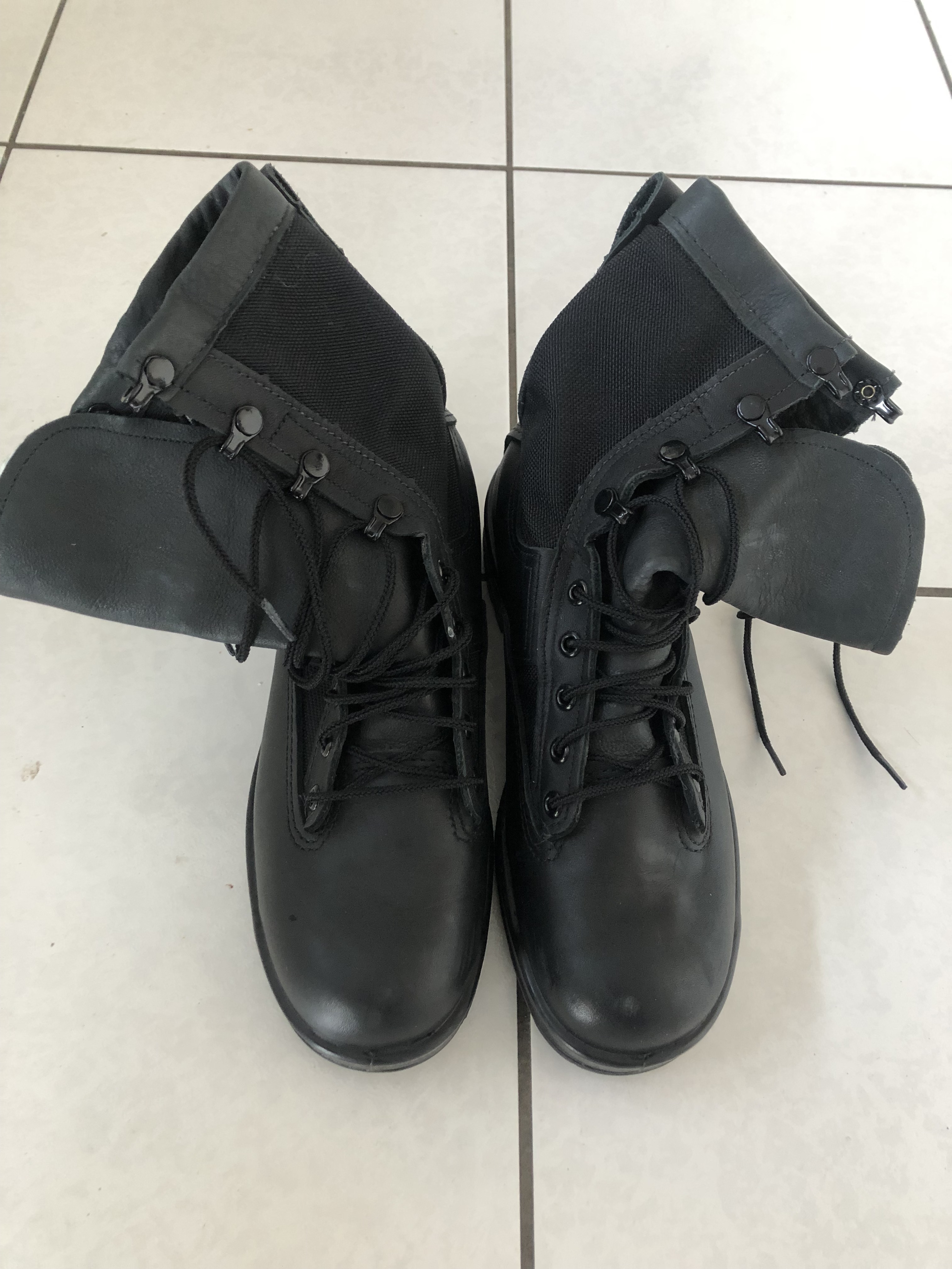 Belleville Combat boots size 5 and size 6.5 - Sales and Wants - Air ...